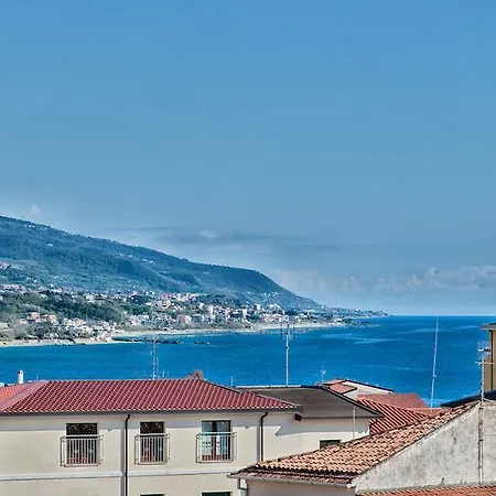 Raro 住宿加早餐酒店