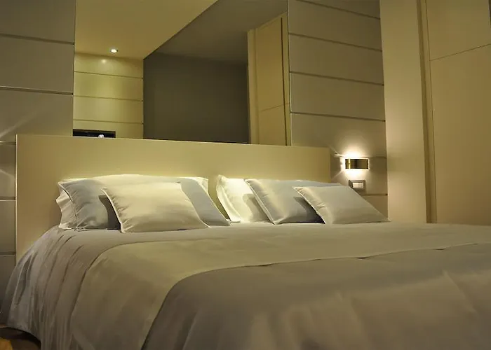 住宿加早餐酒店 Raro 4*